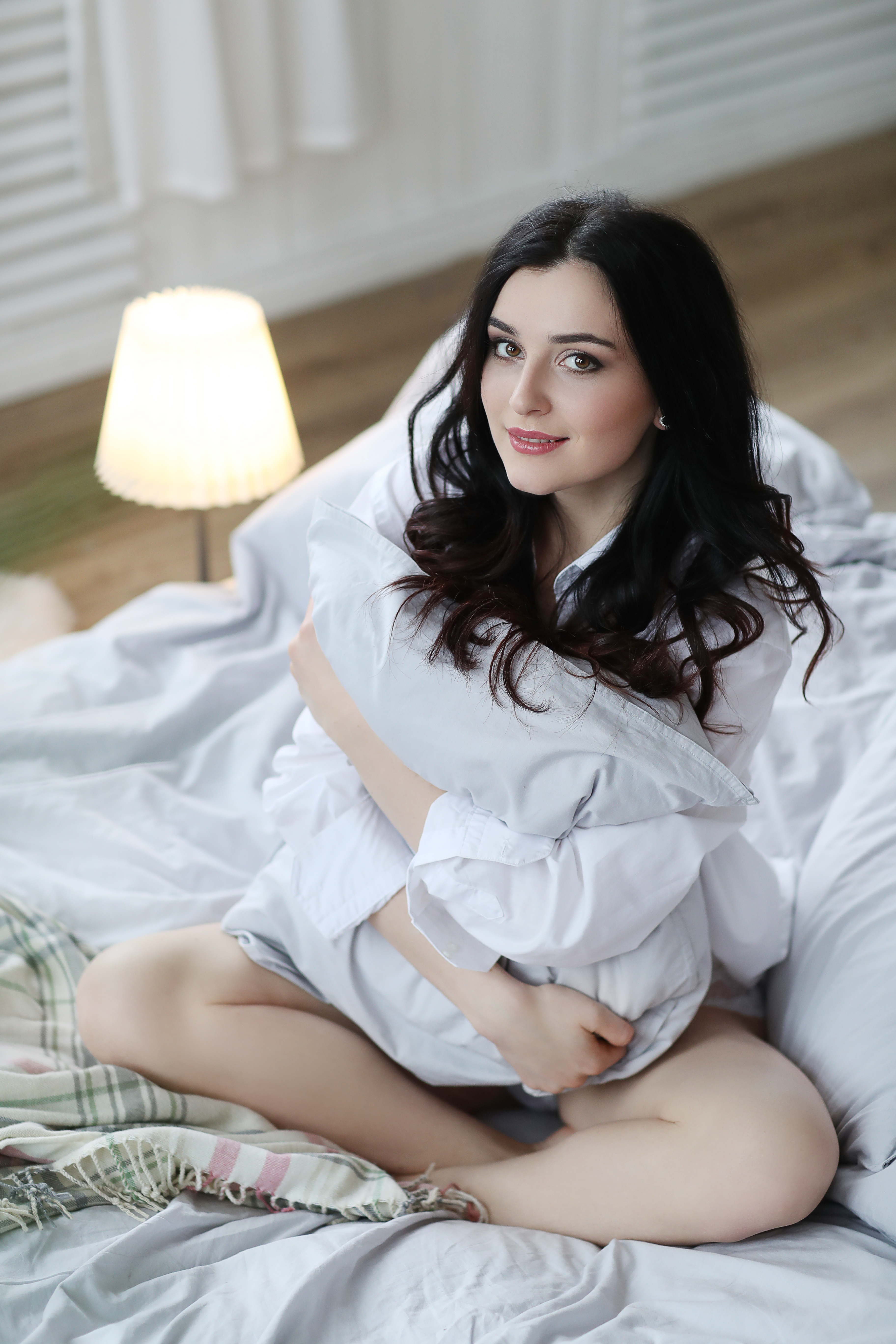 woman-bed.jpg
